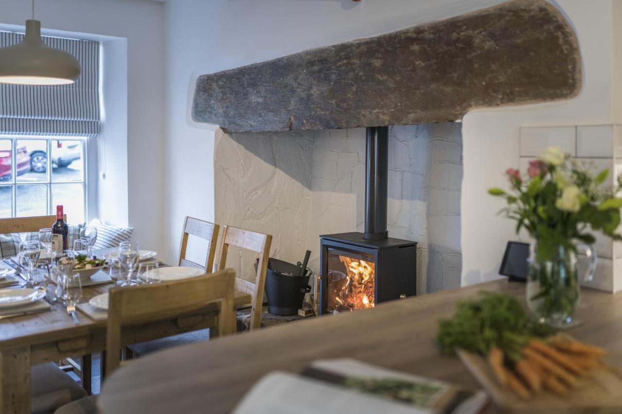 Finest Retreats - Tegannedd - Luxury Grade II Listed Cottage With Hot Tub Ffestiniog 외부 사진